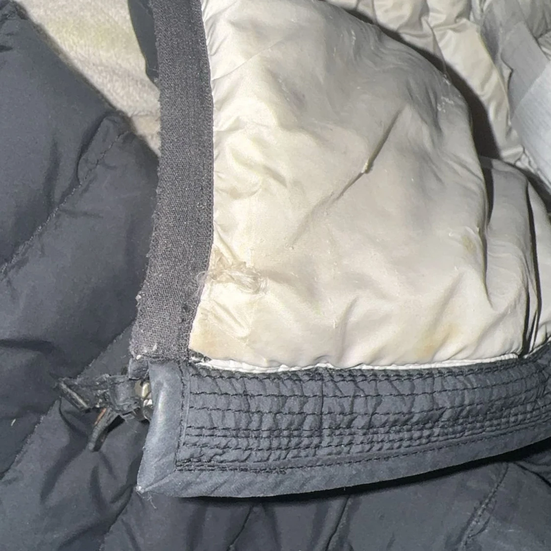 Svart dunjacka från Parajumpers - 3