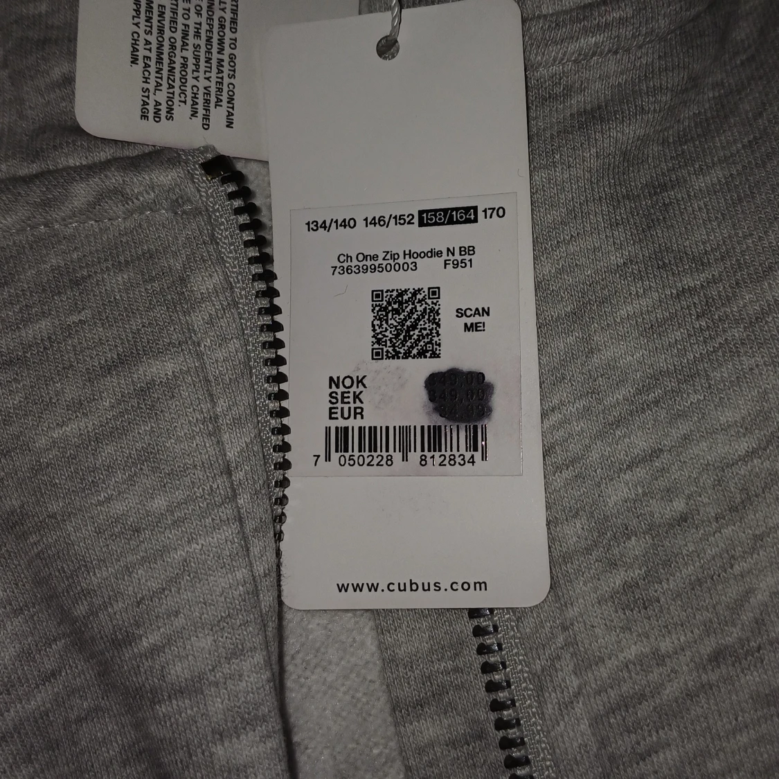 Grå hoodie med dragkedja från Cubus - 2