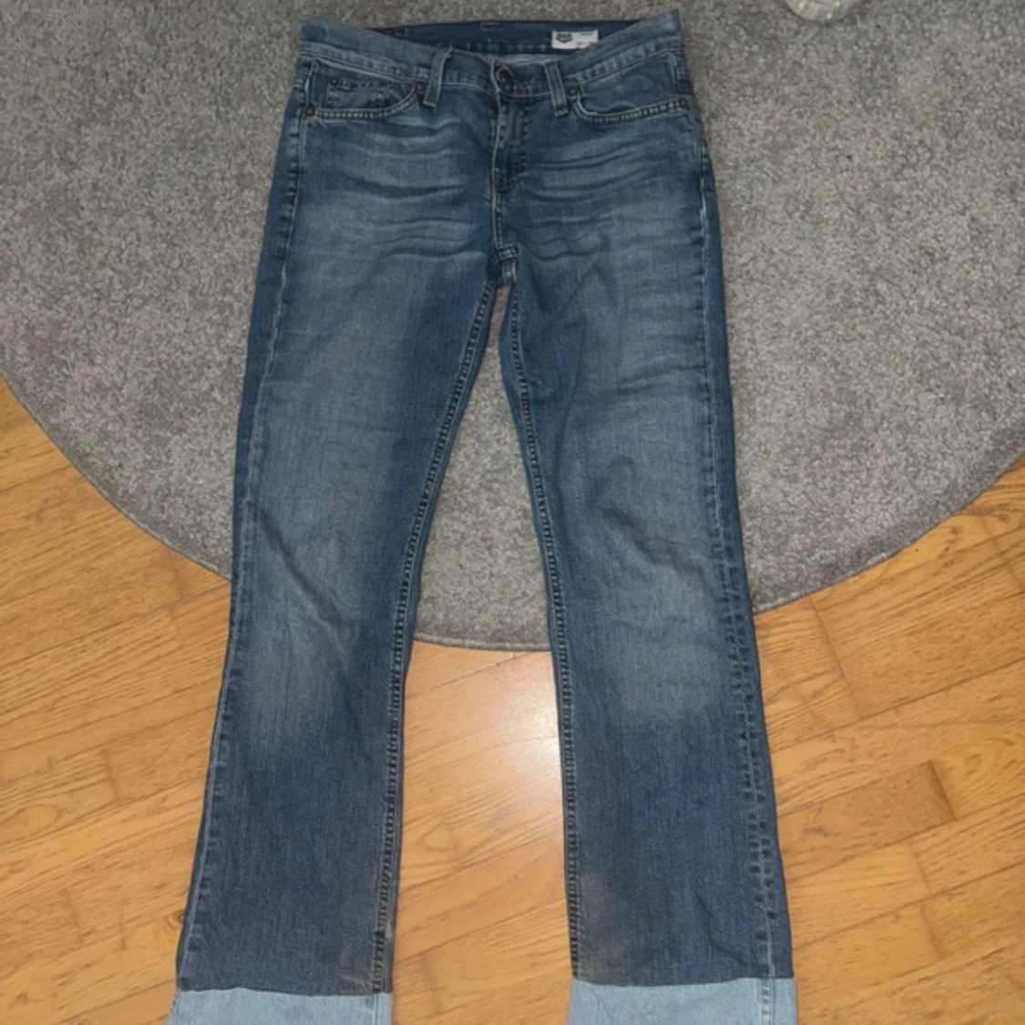 bootcut jeans med två tyg - 2