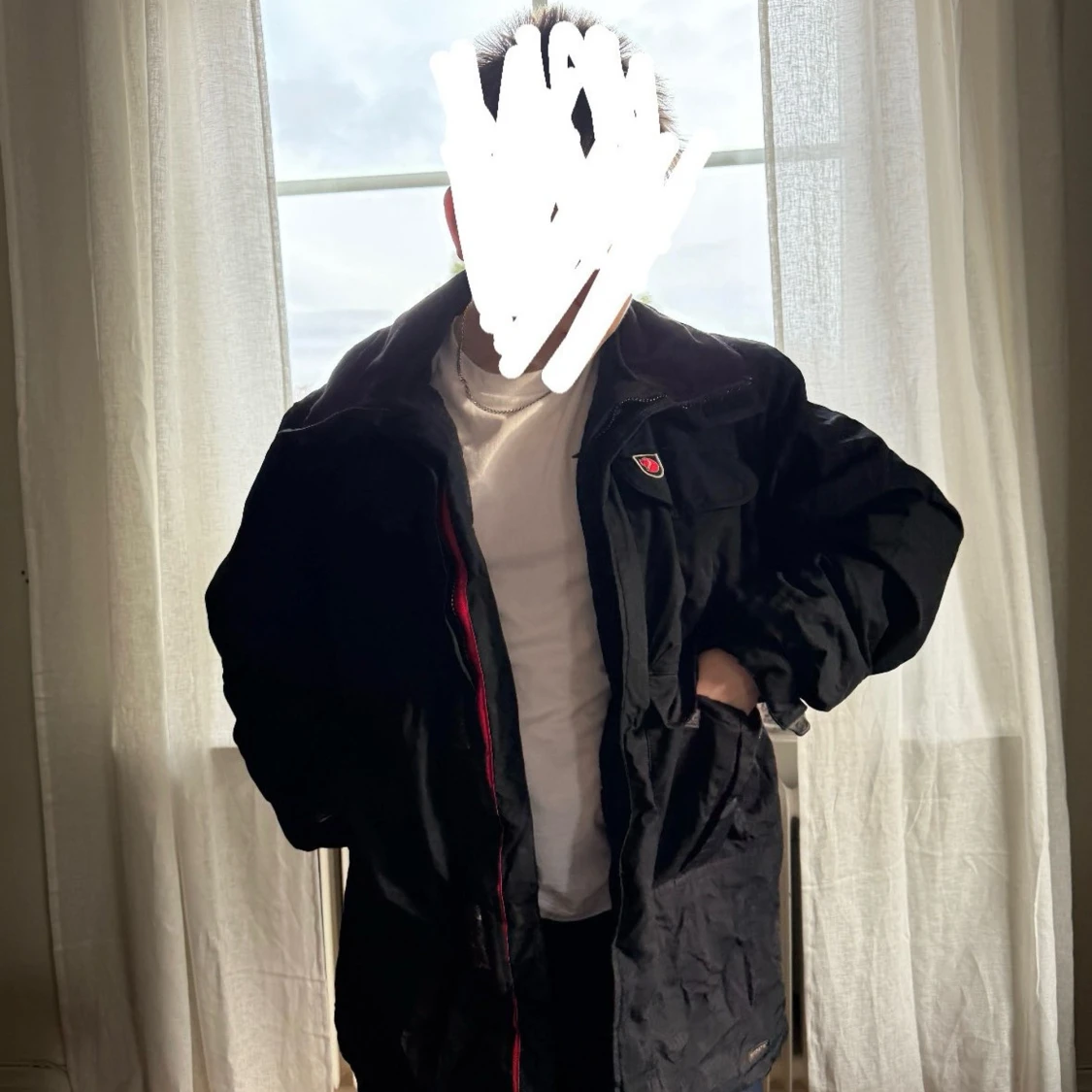 Svart parkajacka från Fjällräven - 1