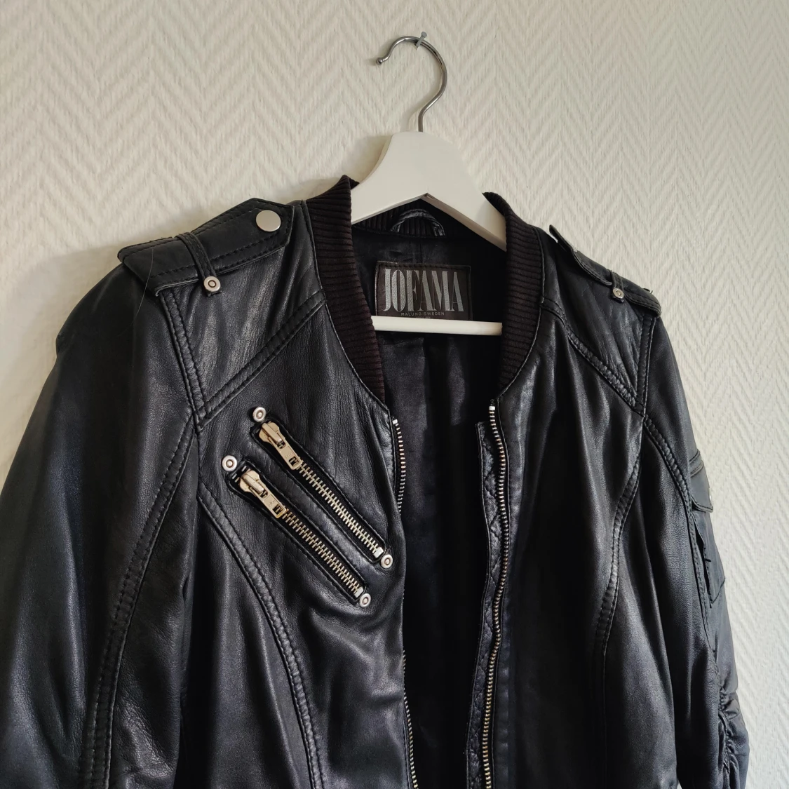Svart skinnjacka från Jofama - 2
