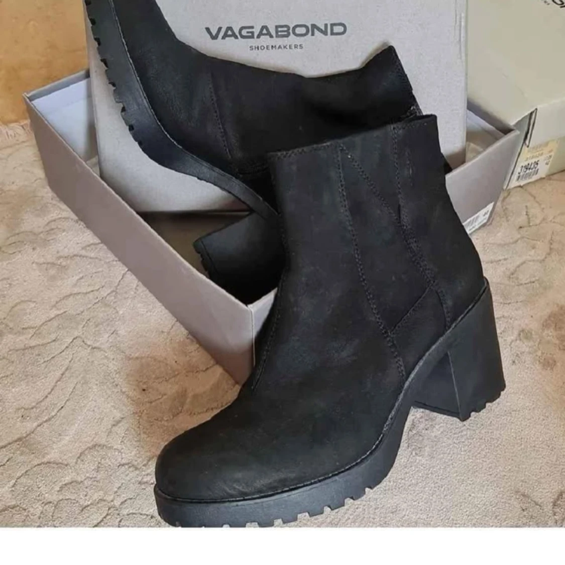 Svarta Vagabond boots med klack - 2