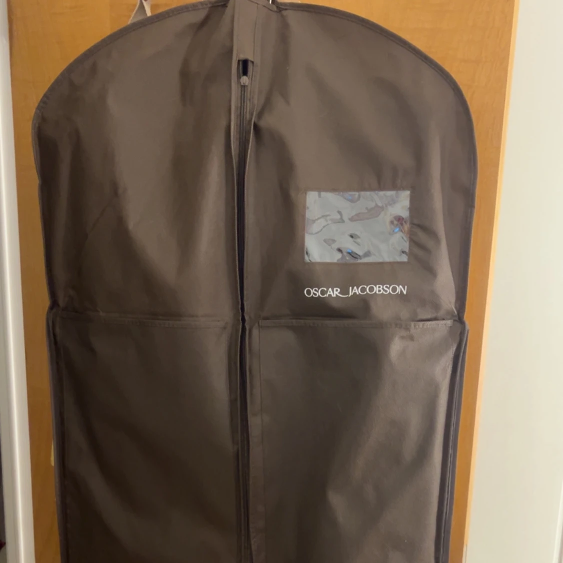 Oscar Jacobson mocka jacka - 2