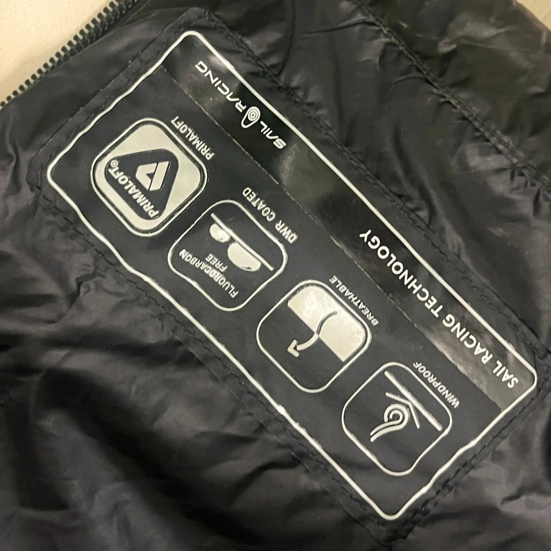 Svart pufferjacka Sail Racing M - 4