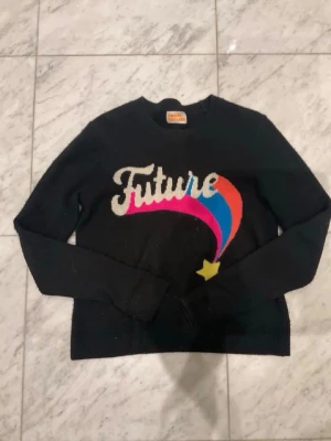 From future tröja - Superfin, knappt använd stickad from future tröja. 💕