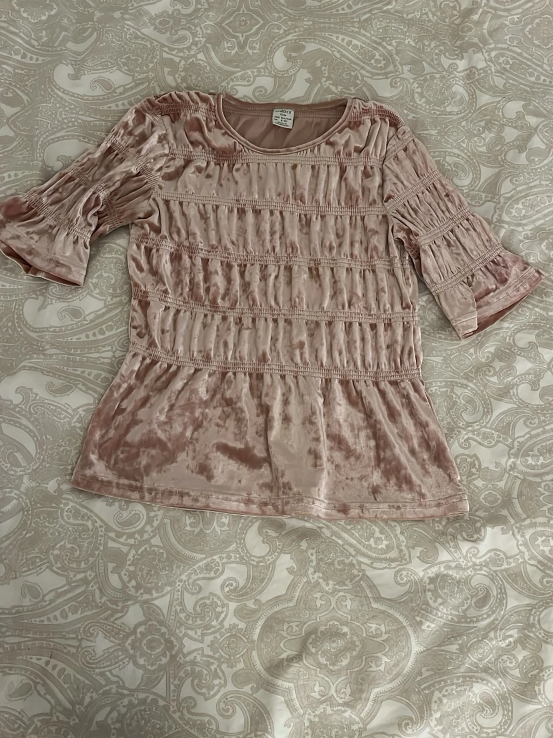 Rosa sammetsblus från Lindex