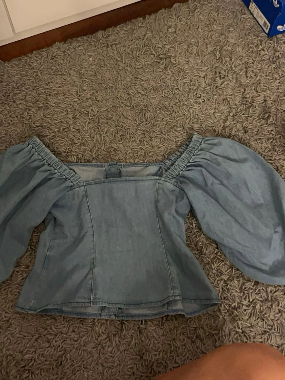 Ljusblå topp från zara - 2