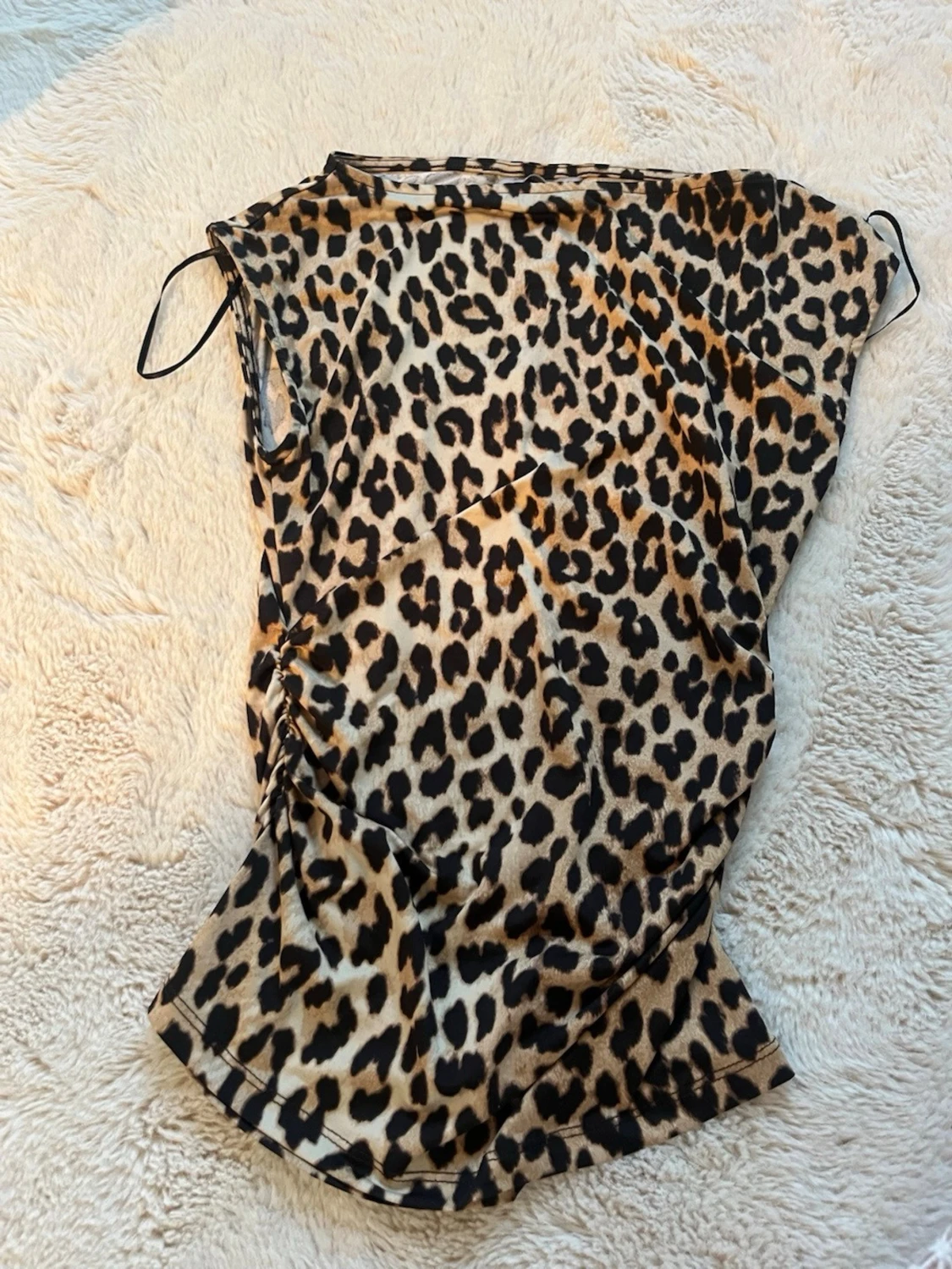 Leopardmönstrad topp från H&M