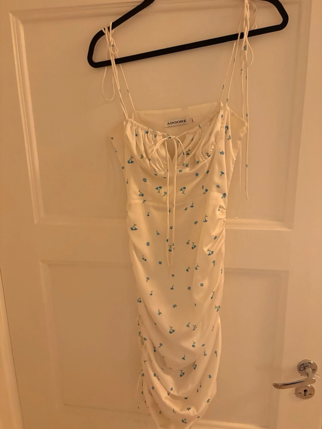 Vit blommig långklänning från Adoore, santorini