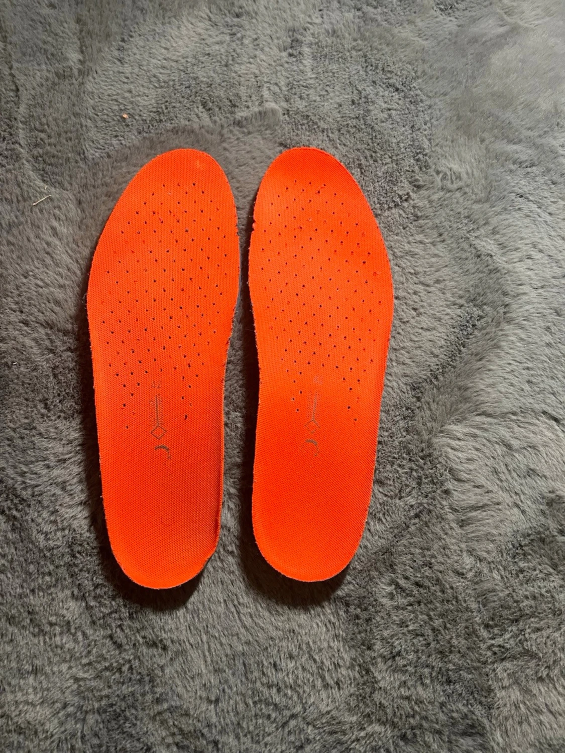 Orange och svarta sneakers från ECCO - 4