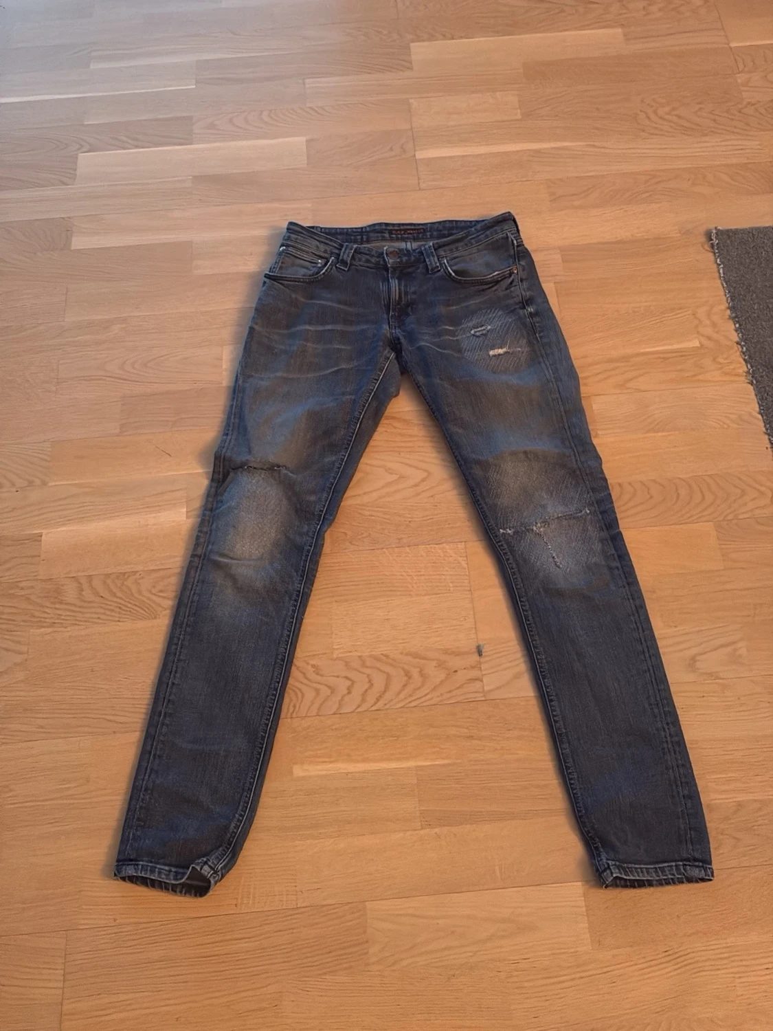 Blå slim fit jeans från Nudie Jeans - 1