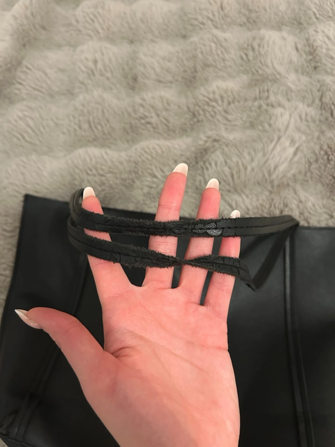 Svart skolväska i syntet - 2