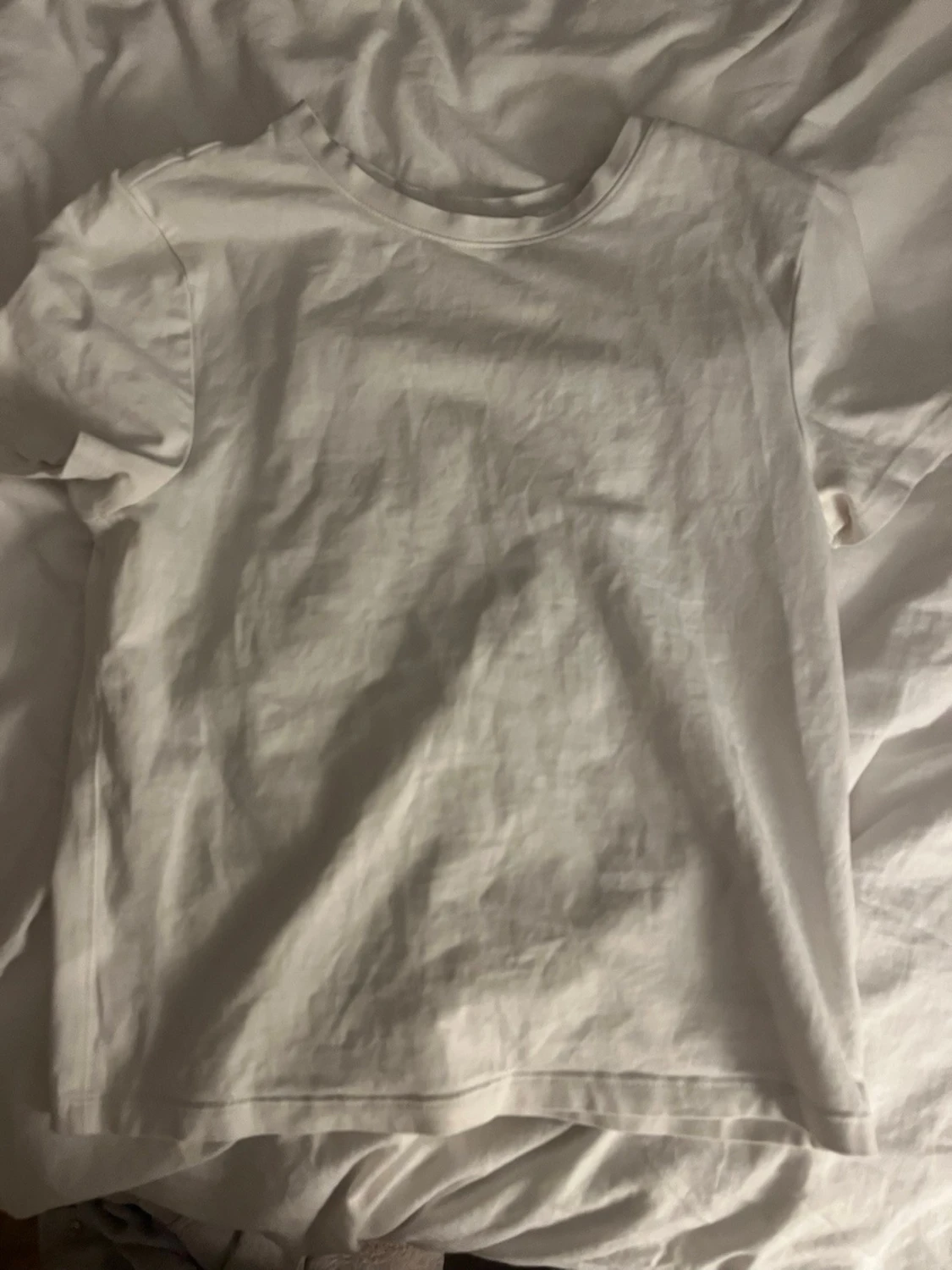 Vit basic t-shirt i bomull