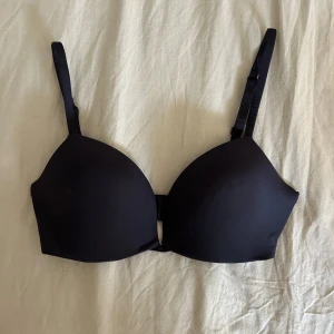 Intimissimi push up bh utan bygel - Intimissimi push up bh utan bygel i storlek 75b