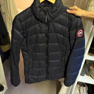  Canada Goose jacka - Canada goose jacka storlek M. Nypris 6000