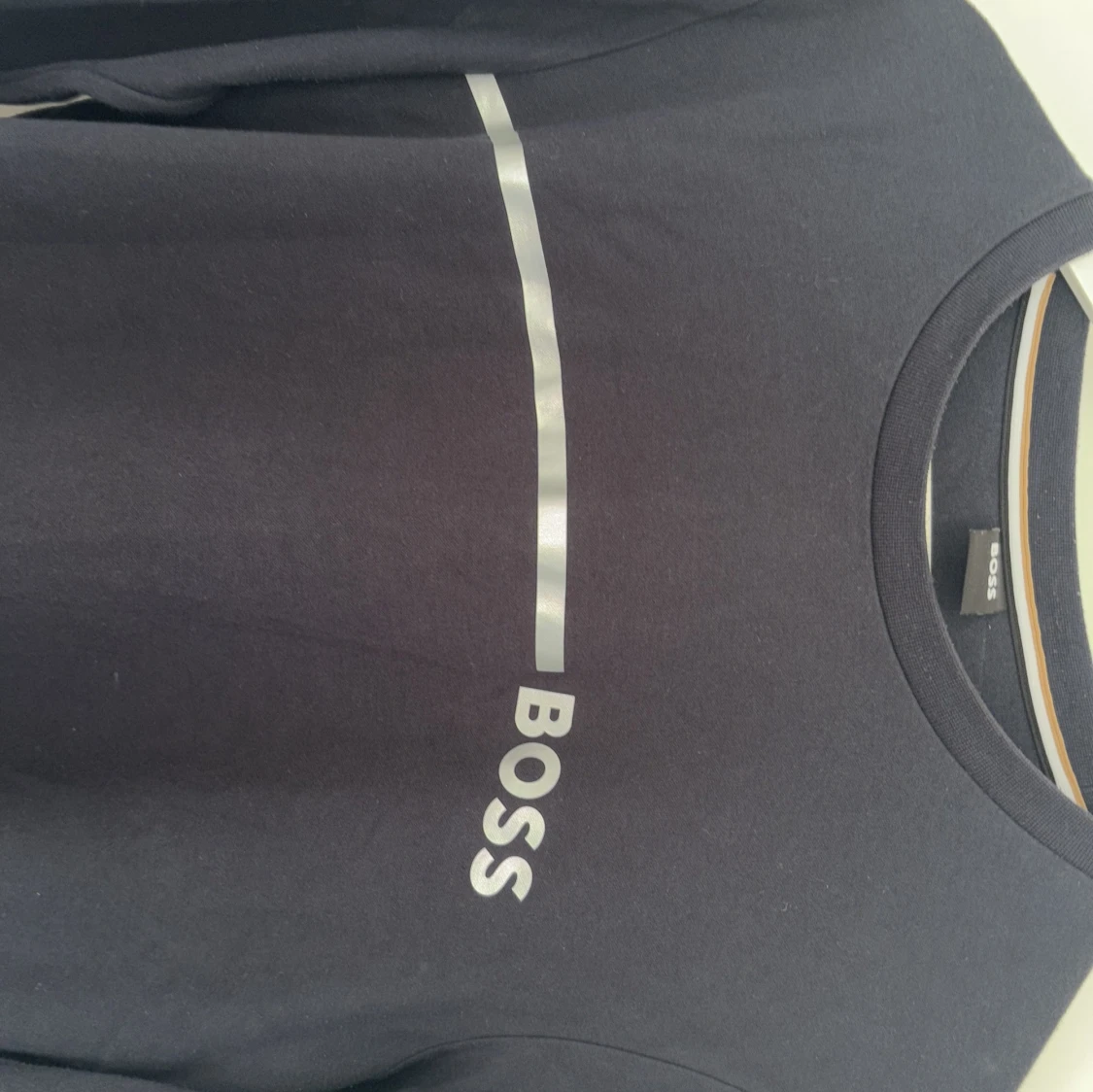 Svart långärmad tröja från BOSS - 1