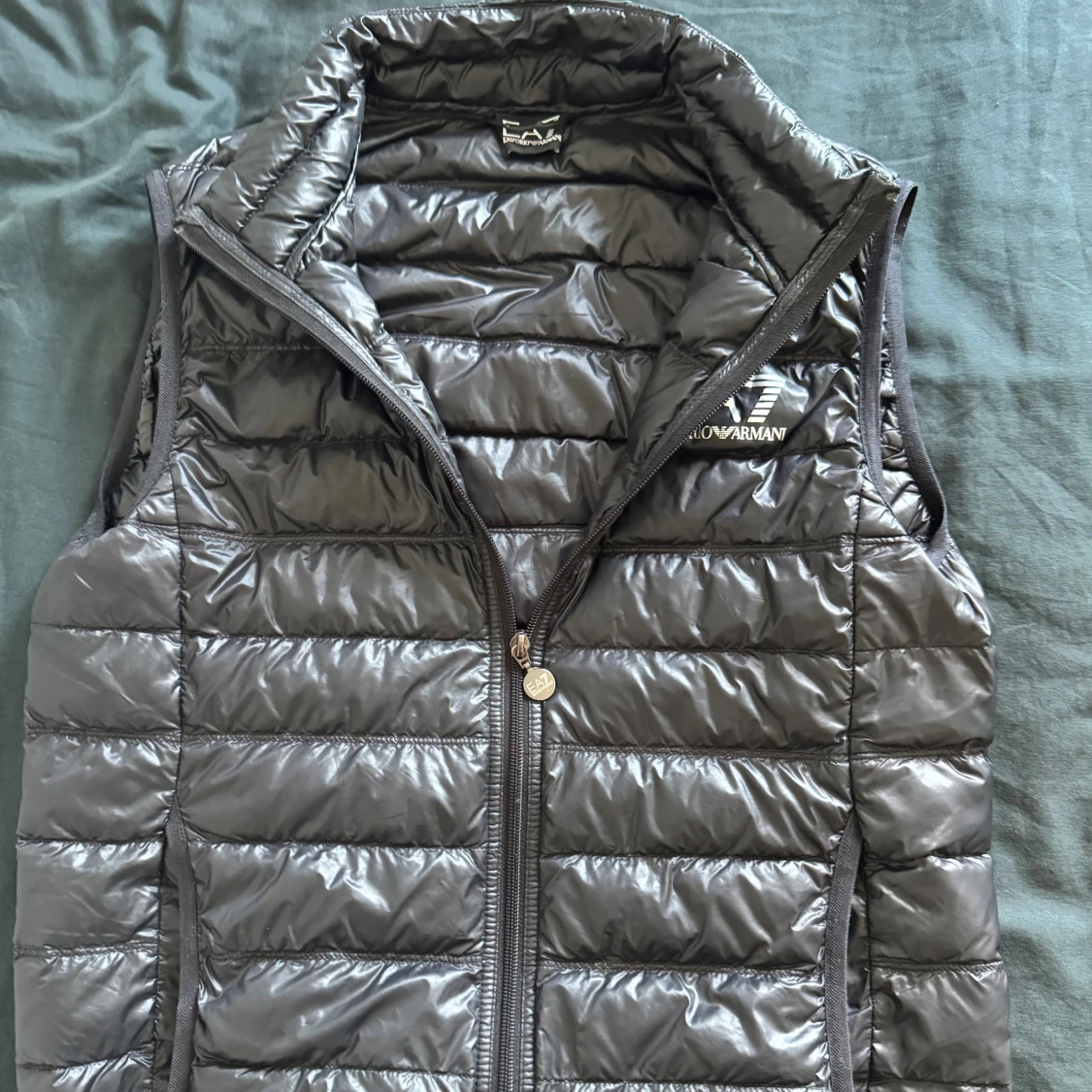 Svart dunväst från Emporio Armani EA7 - 2