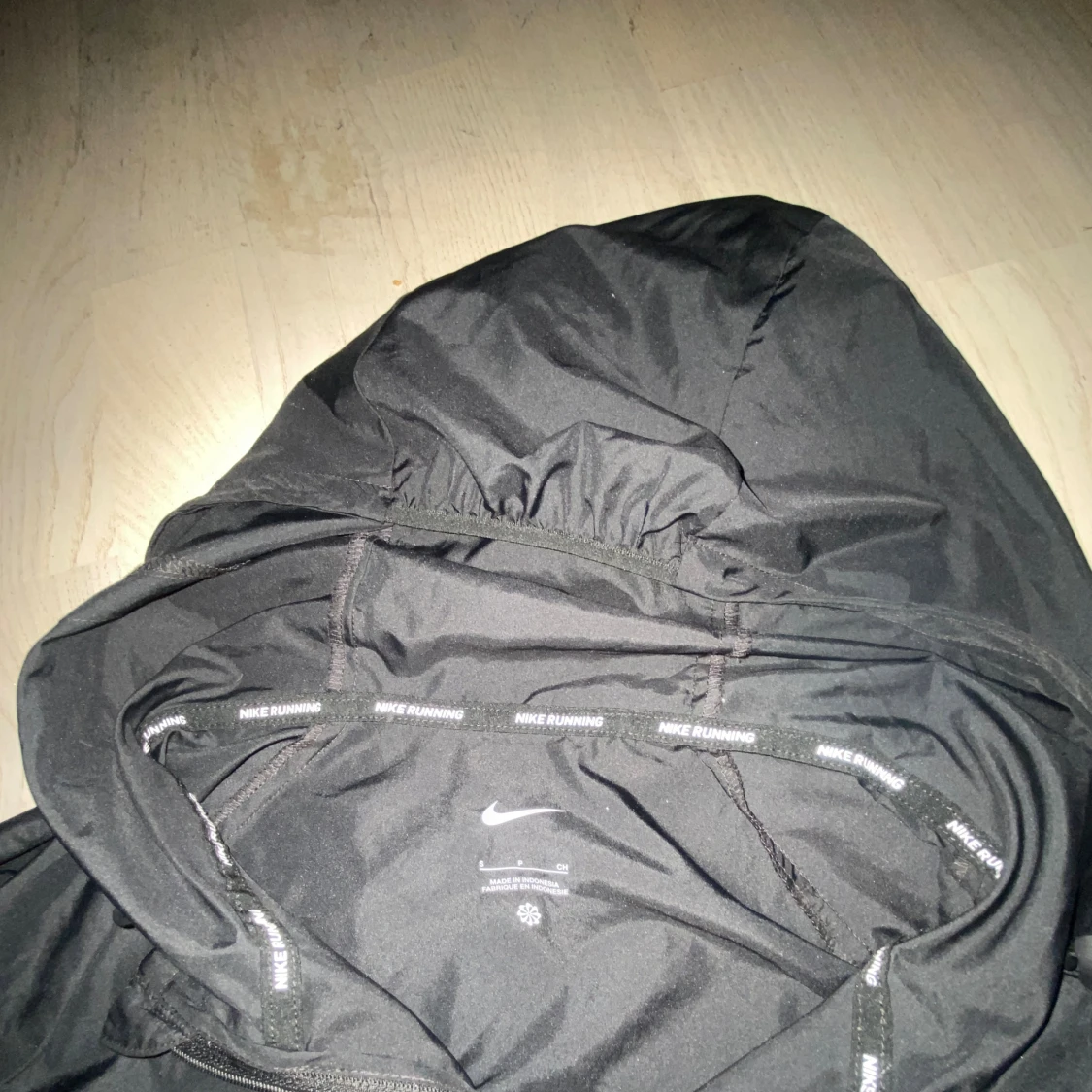 Svart Nike vindjacka  - 2