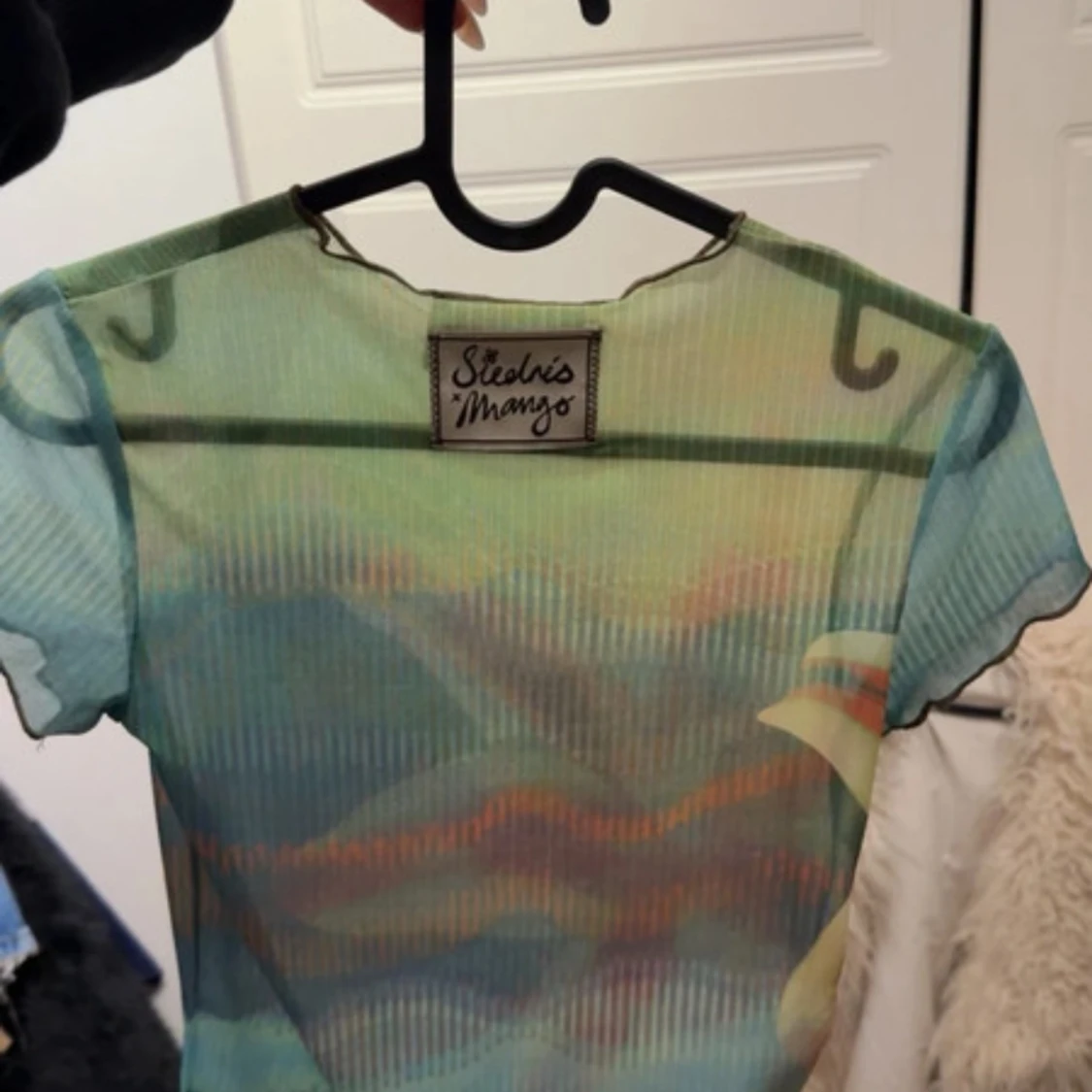 Blommig mesh topp från mango - 1