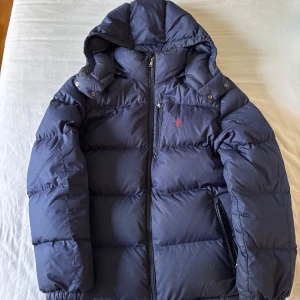 Polo Ralph Lauren jacka  - En dunjacka från Polo Ralph Lauren i gott skick