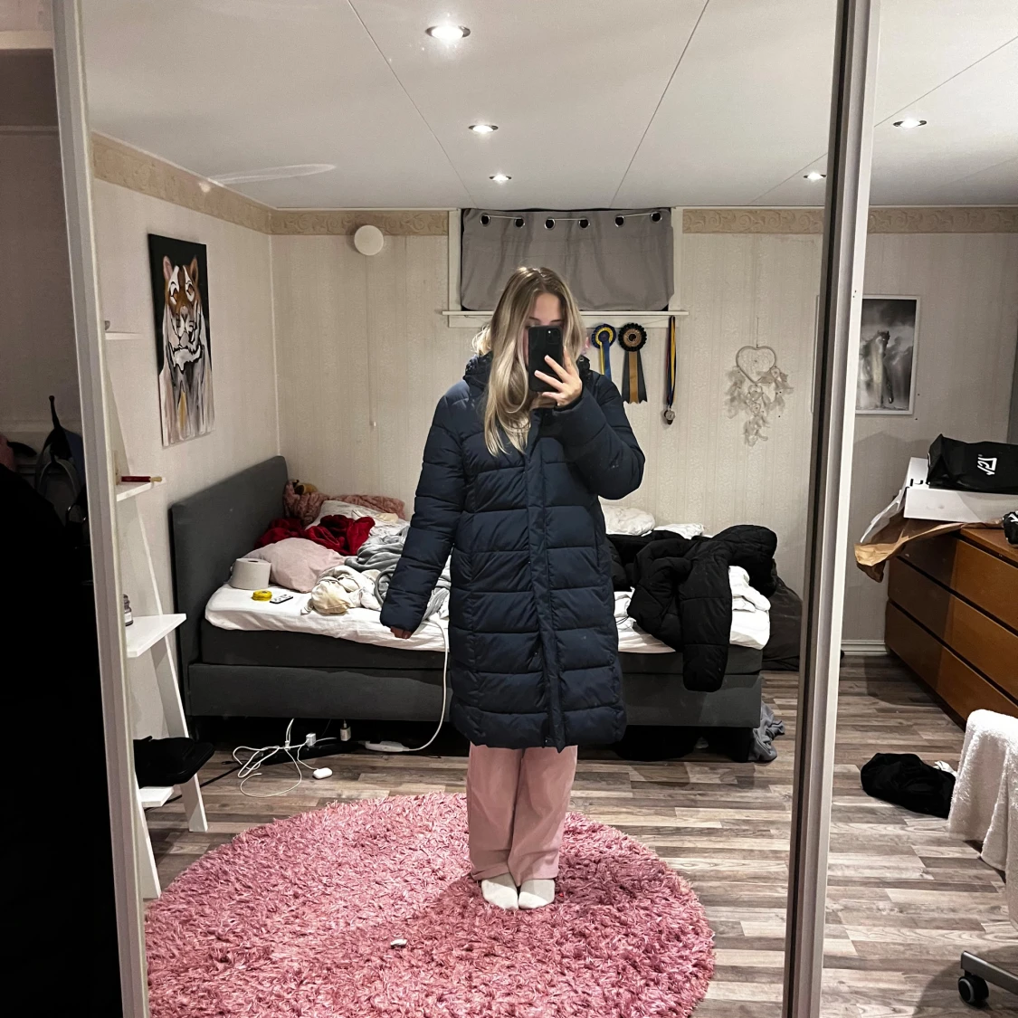 Mörkblå lång pufferjacka från 157