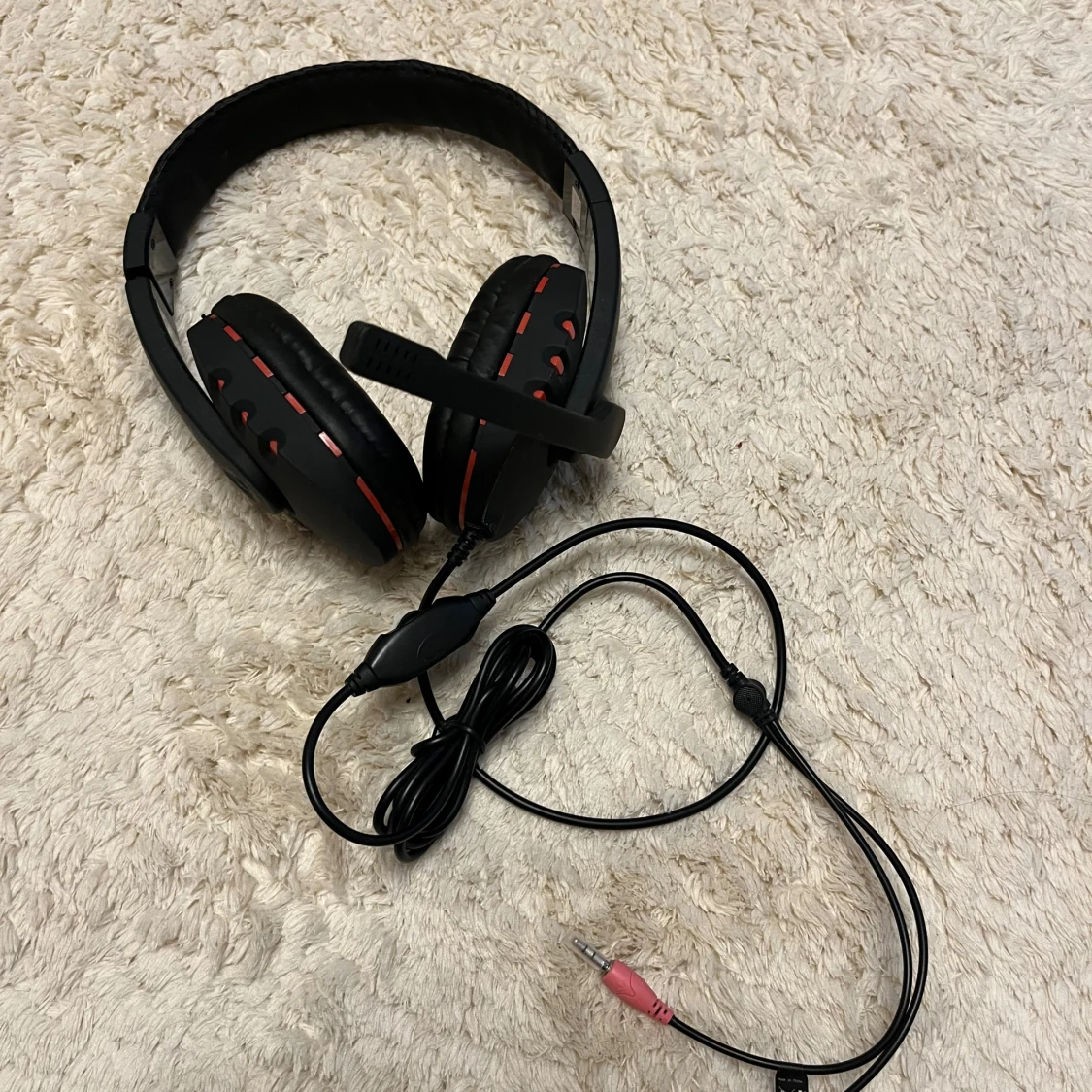 Svart gamingheadset DELTACO GAMING - 1