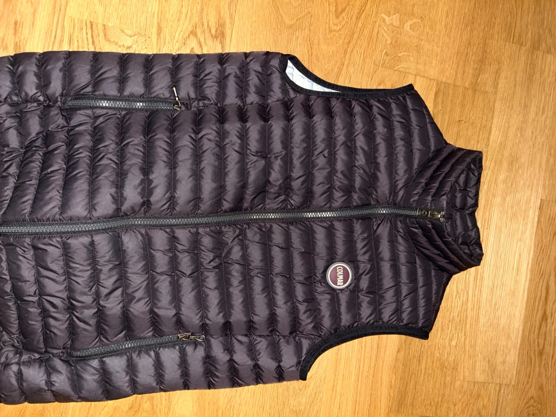 Svart dunväst från Colmar - 1