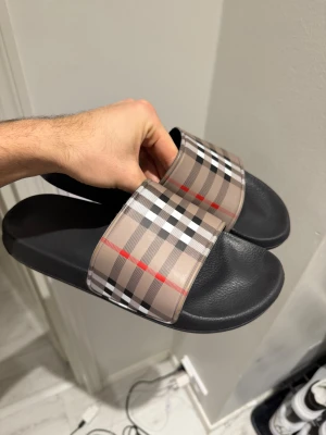 Burberry beige sandals - Size 45