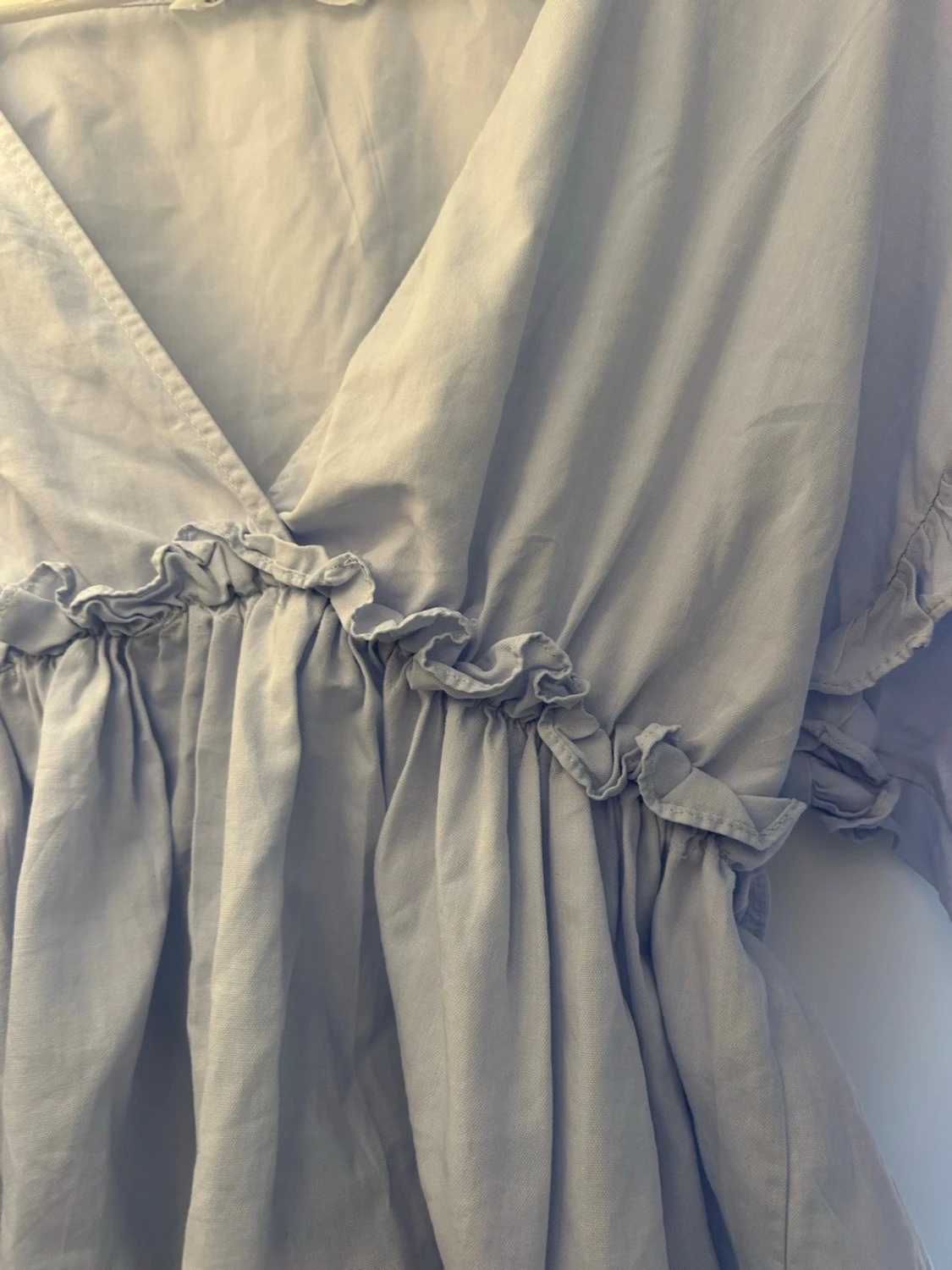 Ljusblå långärmad blus - 1