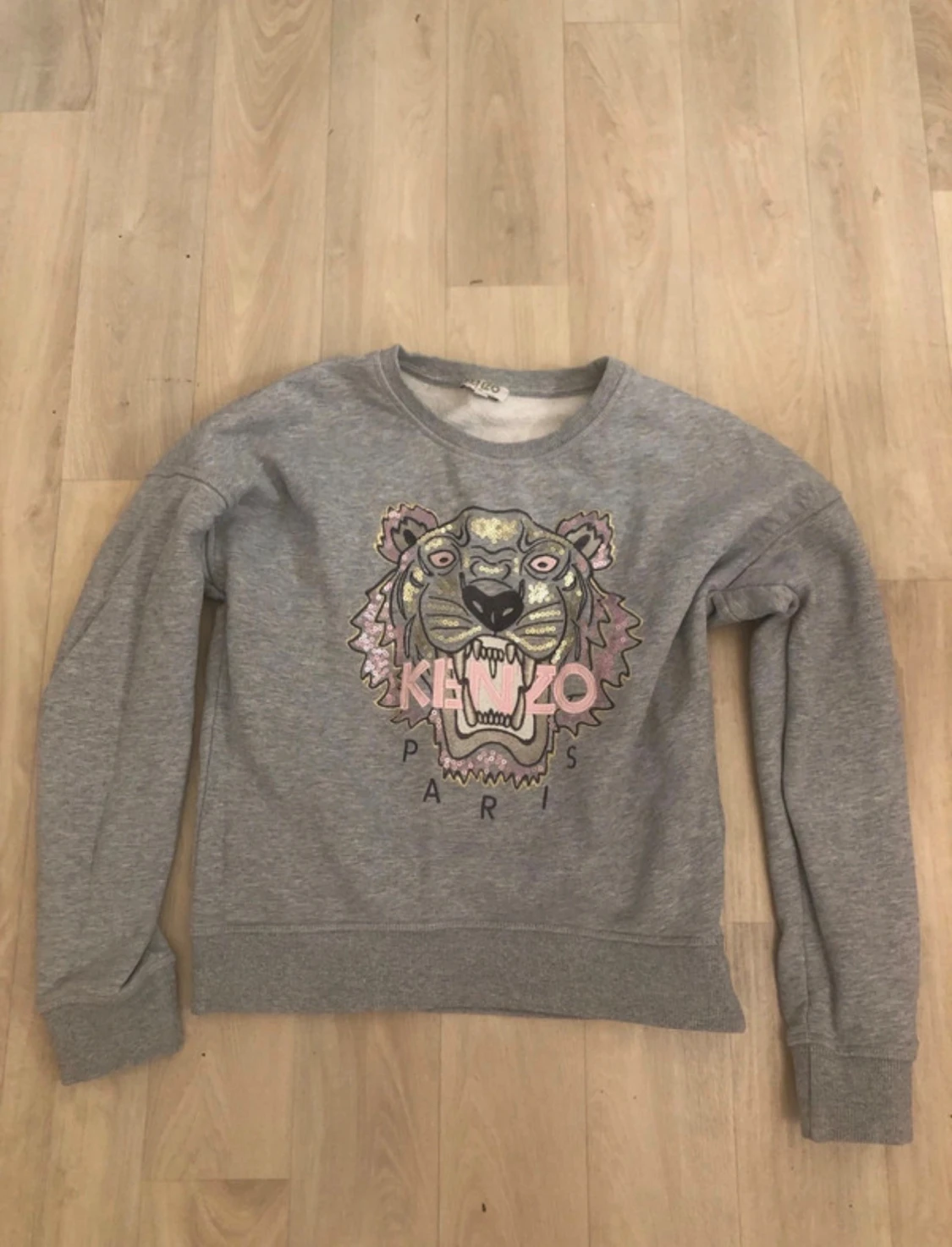 Grå Kenzo sweatshirt i strlk 14A