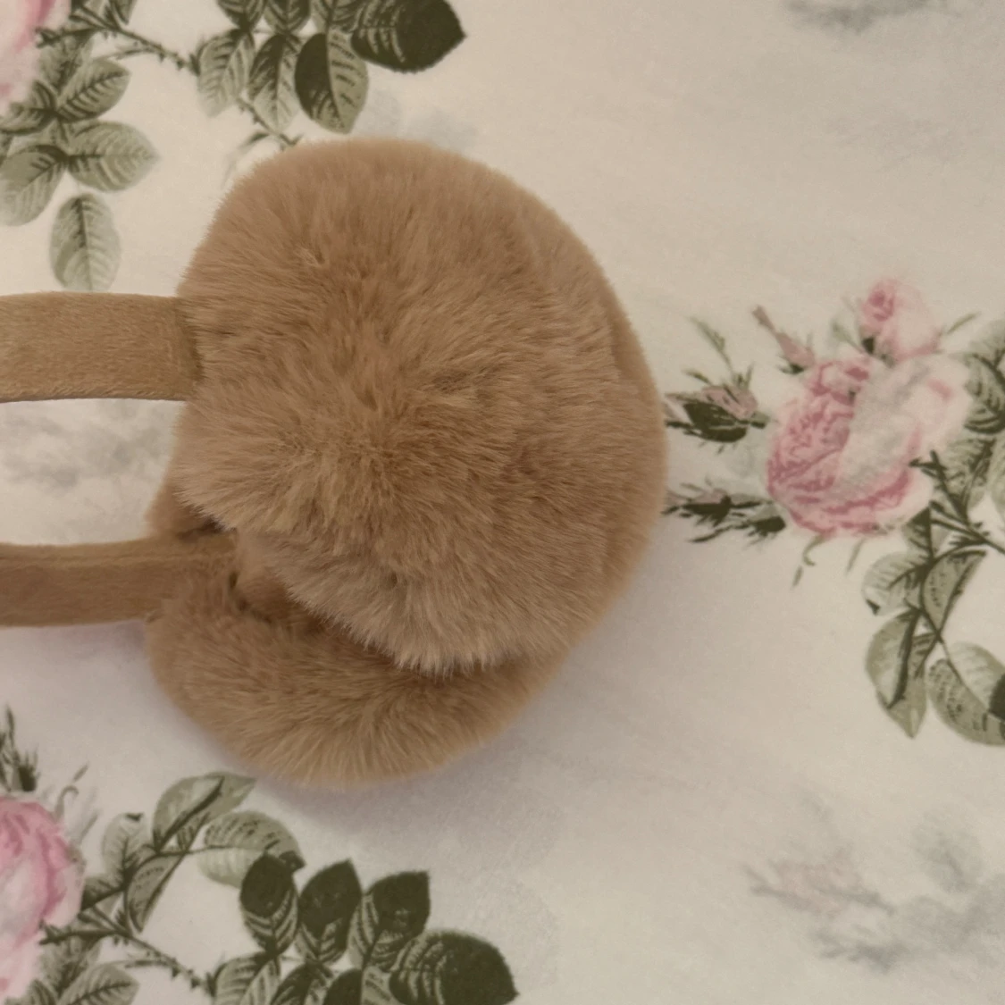 Fluffiga öronmuffar  - 3