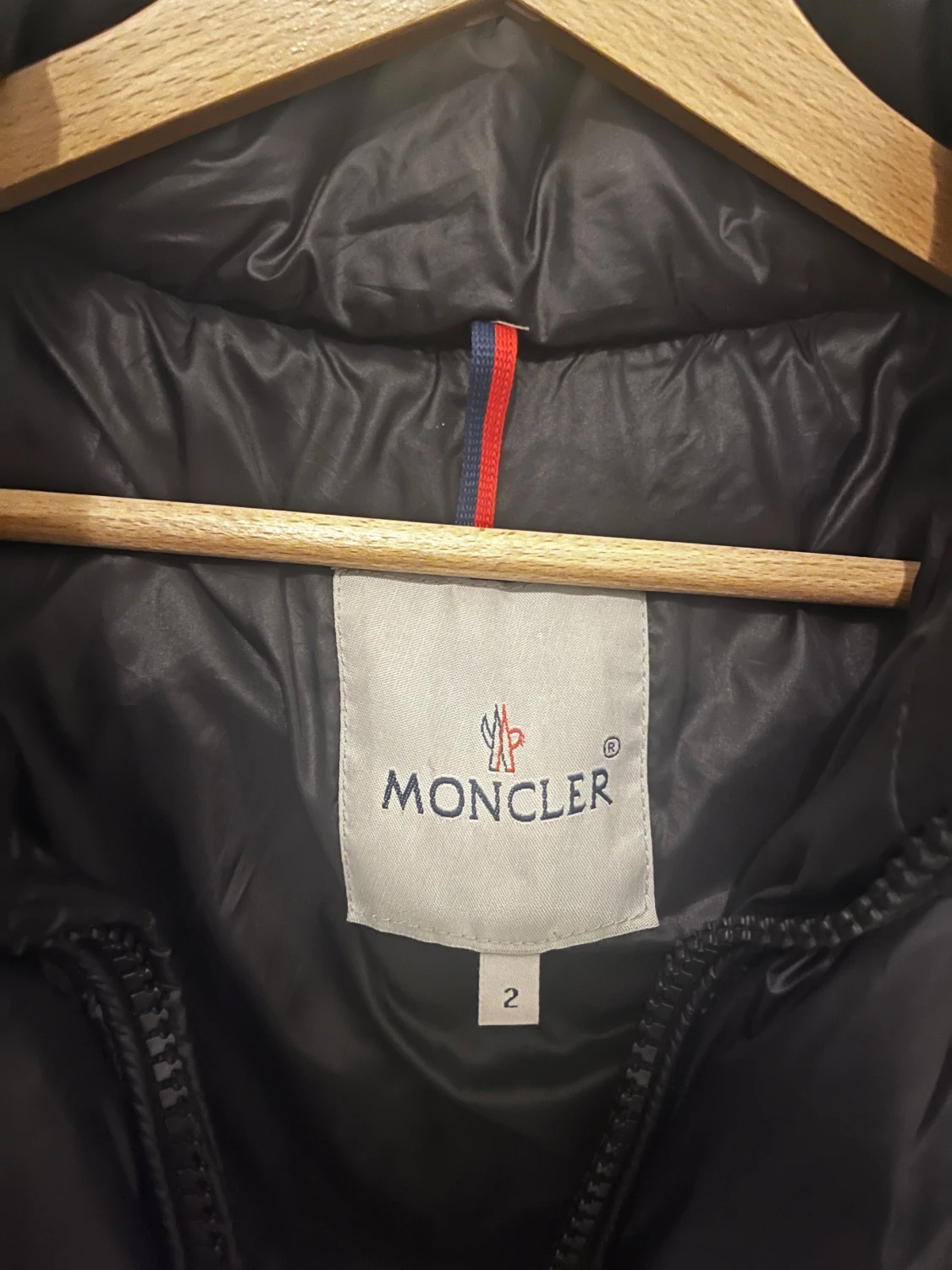 Svart Moncler pufferjacka herr - 1