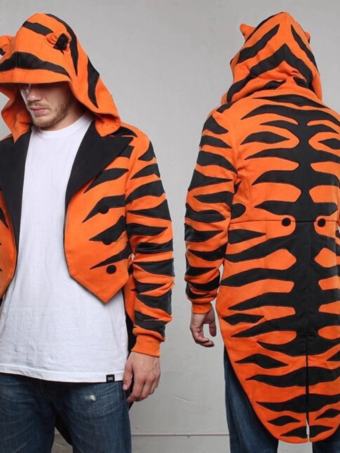 Jeremy Scott tux med tag