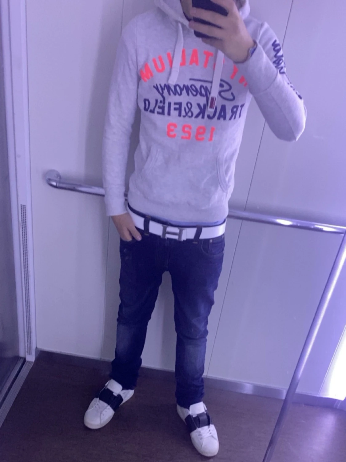 Grå Superdry hoodie - 2