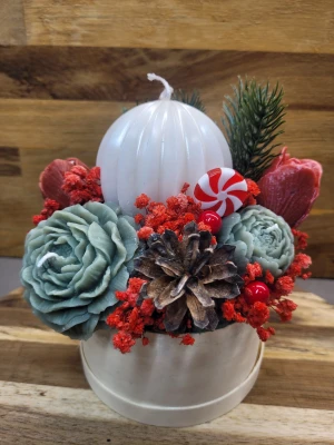 Ljus buketter jul - En julig jusbukett i stl xs