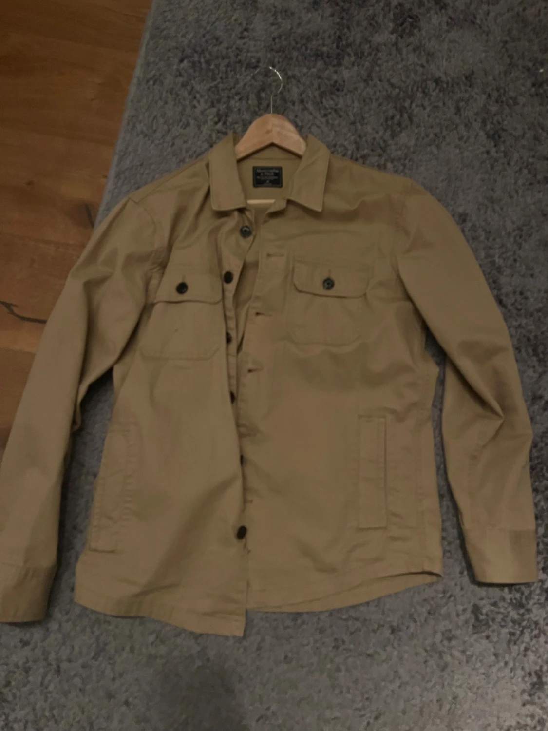 Beige overshirt från Abercrombie & Fitch - 2