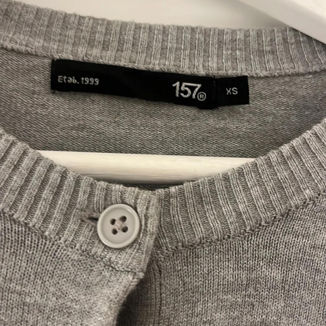 Grå kofta från 157 XS - 2