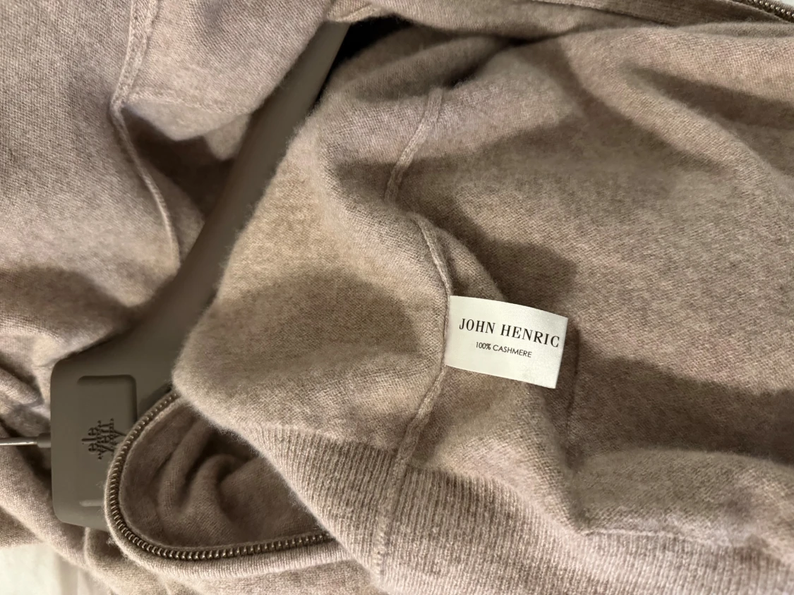 John Henric cashmere  - 2