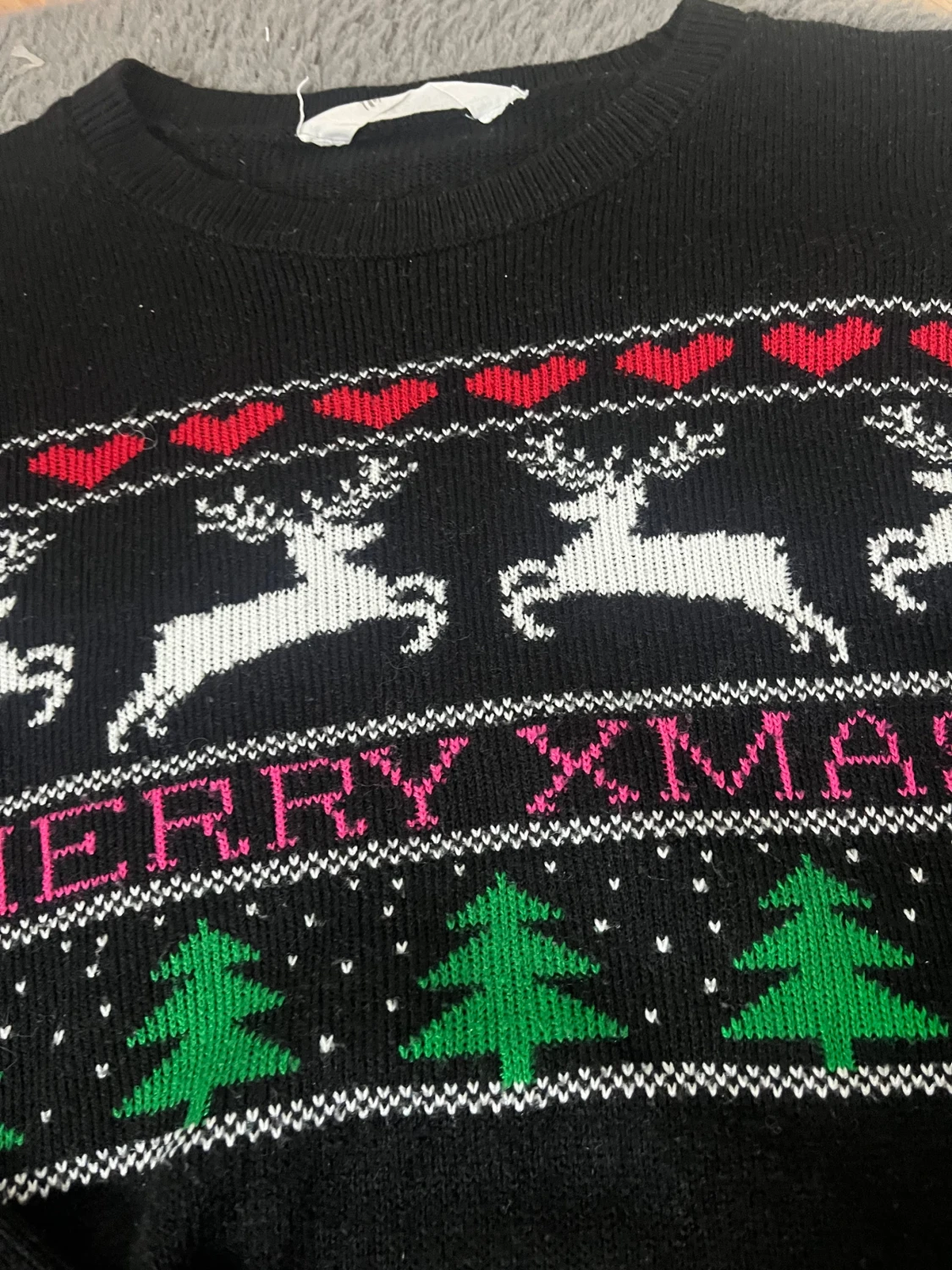 Svart jultröja med renar från H&M - 3