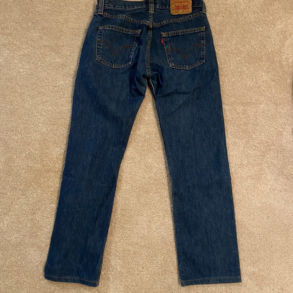 Levi's 501 mörkblå jeans straight fit