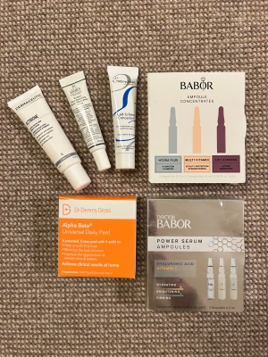 Hudvårdskit med ampuller och serum - Säljer ett hudvårdskit med Babor ampoule concentrates och power serum ampoules, Dr Dennis Gross Alpha Beta Universal Daily Peel, Dermaceutic Actibiome, Kiehl's Retinol Skin-Renewing Serum och Embryolisse Lait-Crème Concentré. Perfekt för dig som vill boosta din hud med fukt och glow.