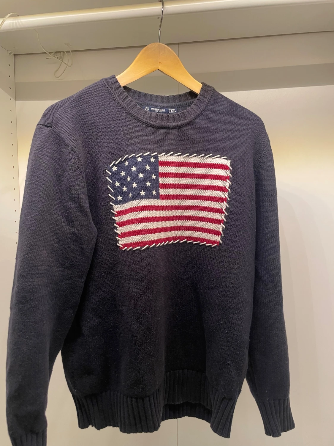 AMERICAN PRINT NORTH SAILS STICKAD CREWNECK