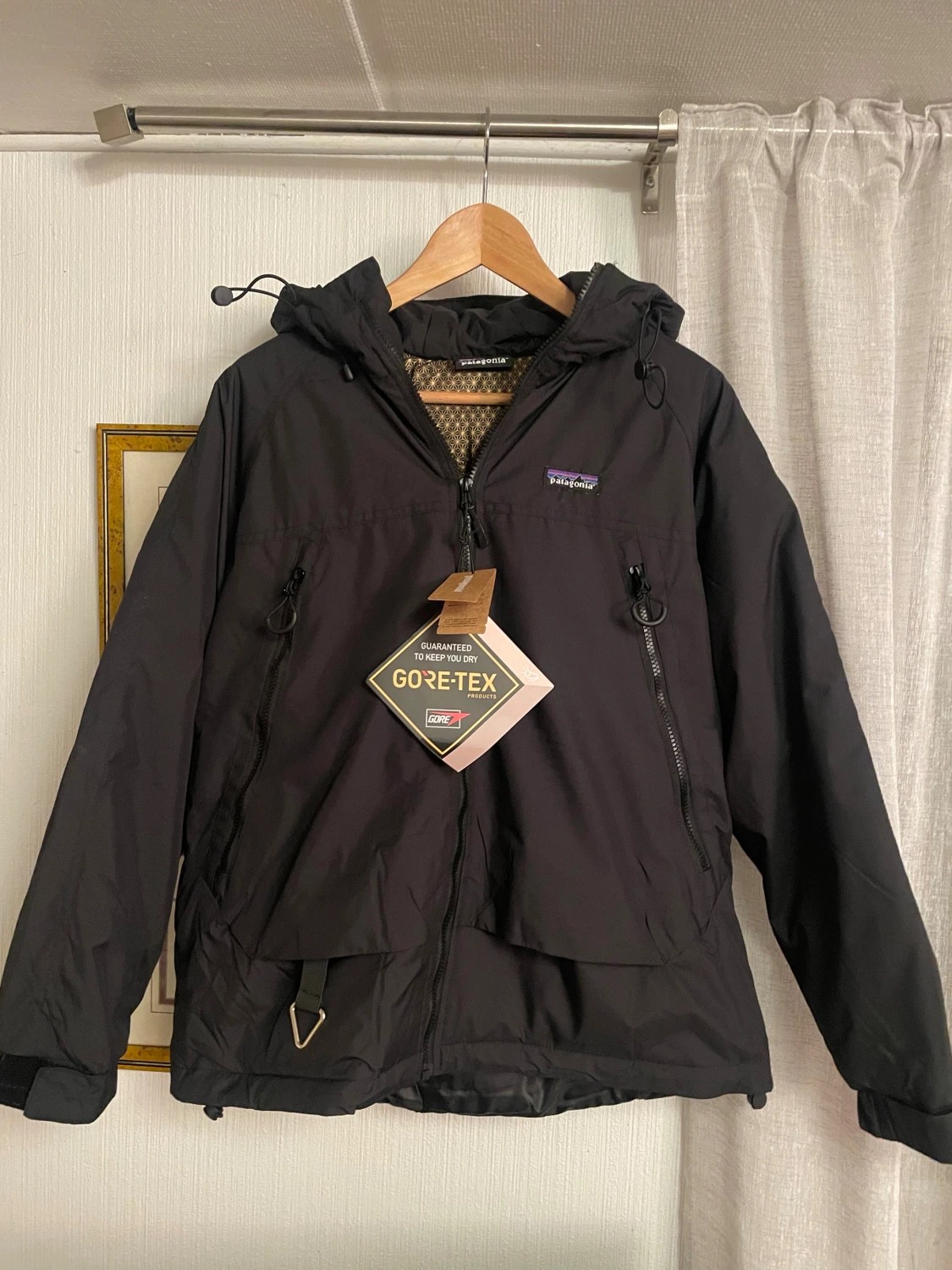 Svart Patagonia vinterjacka med huva! - 1