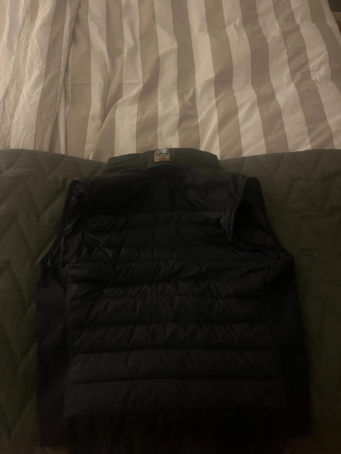 Navy blue dunväst från Parajumpers - 2