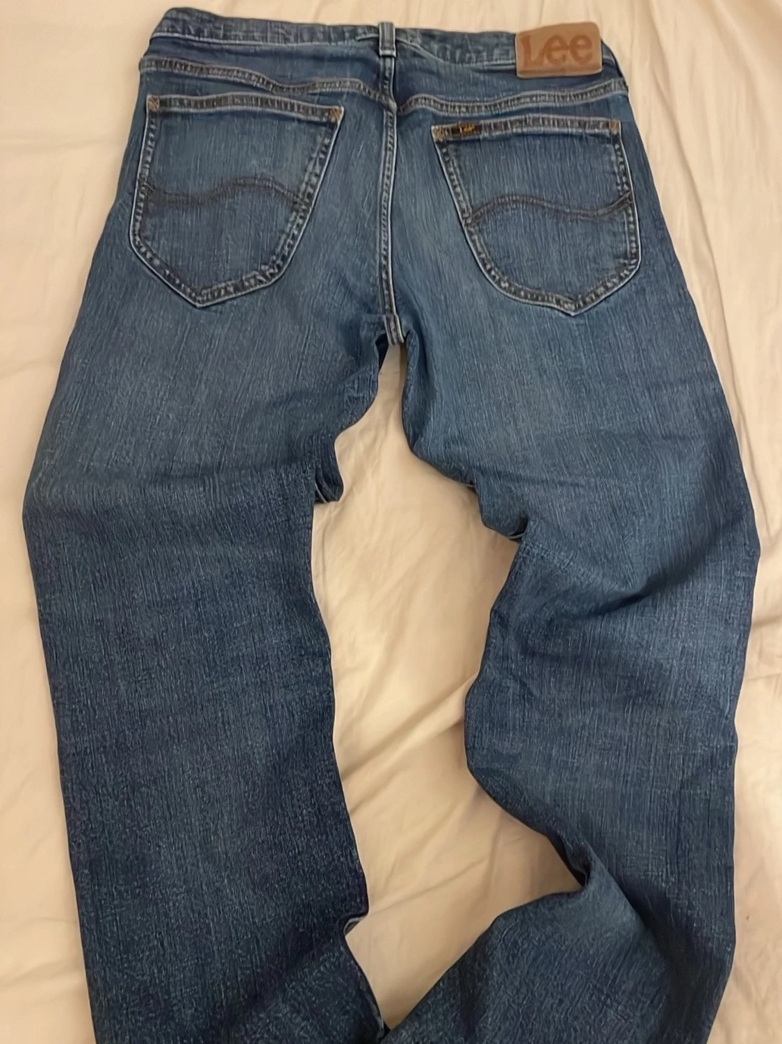 Blå jeans från Lee med klassisk passform - 1