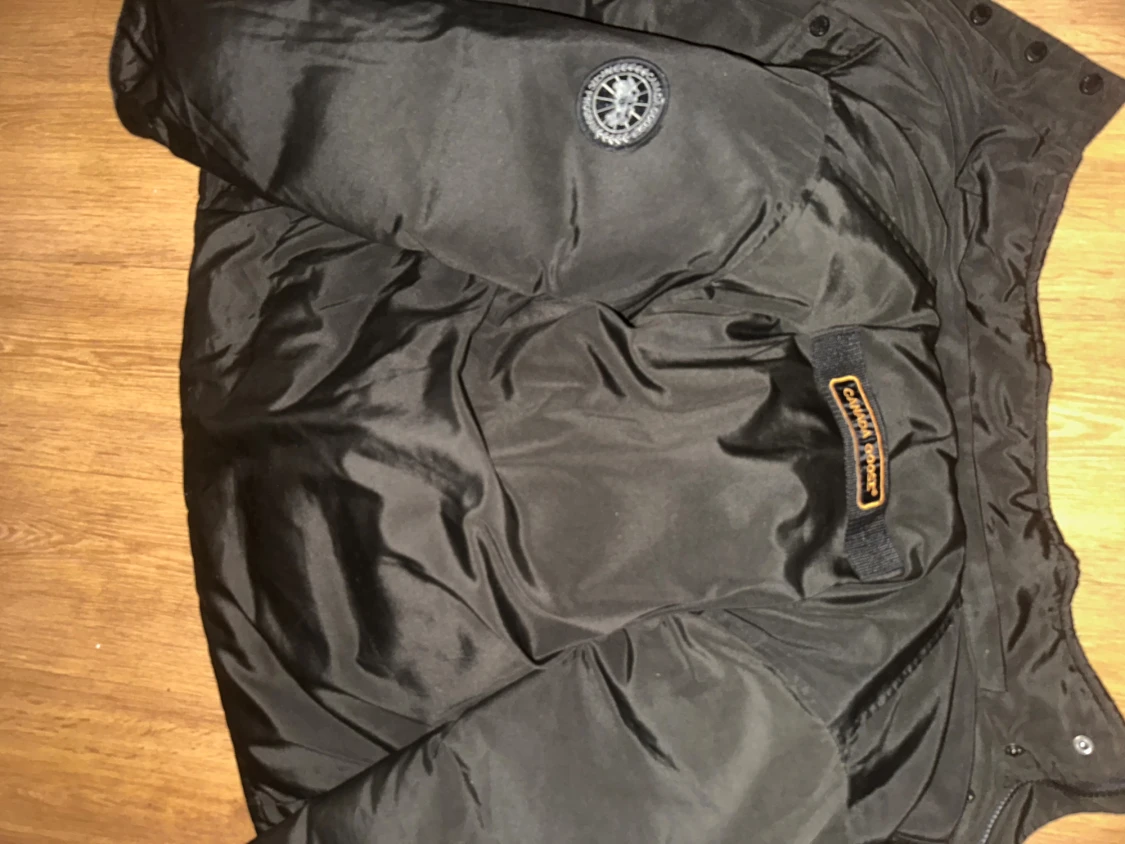 Äkta canada goose jacka utan luva - 6