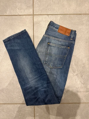Tiger of Sweden - Jättefina jeans från Tiger of Sweden i modellen Rocky. Storlek W32 L32 nyskick!