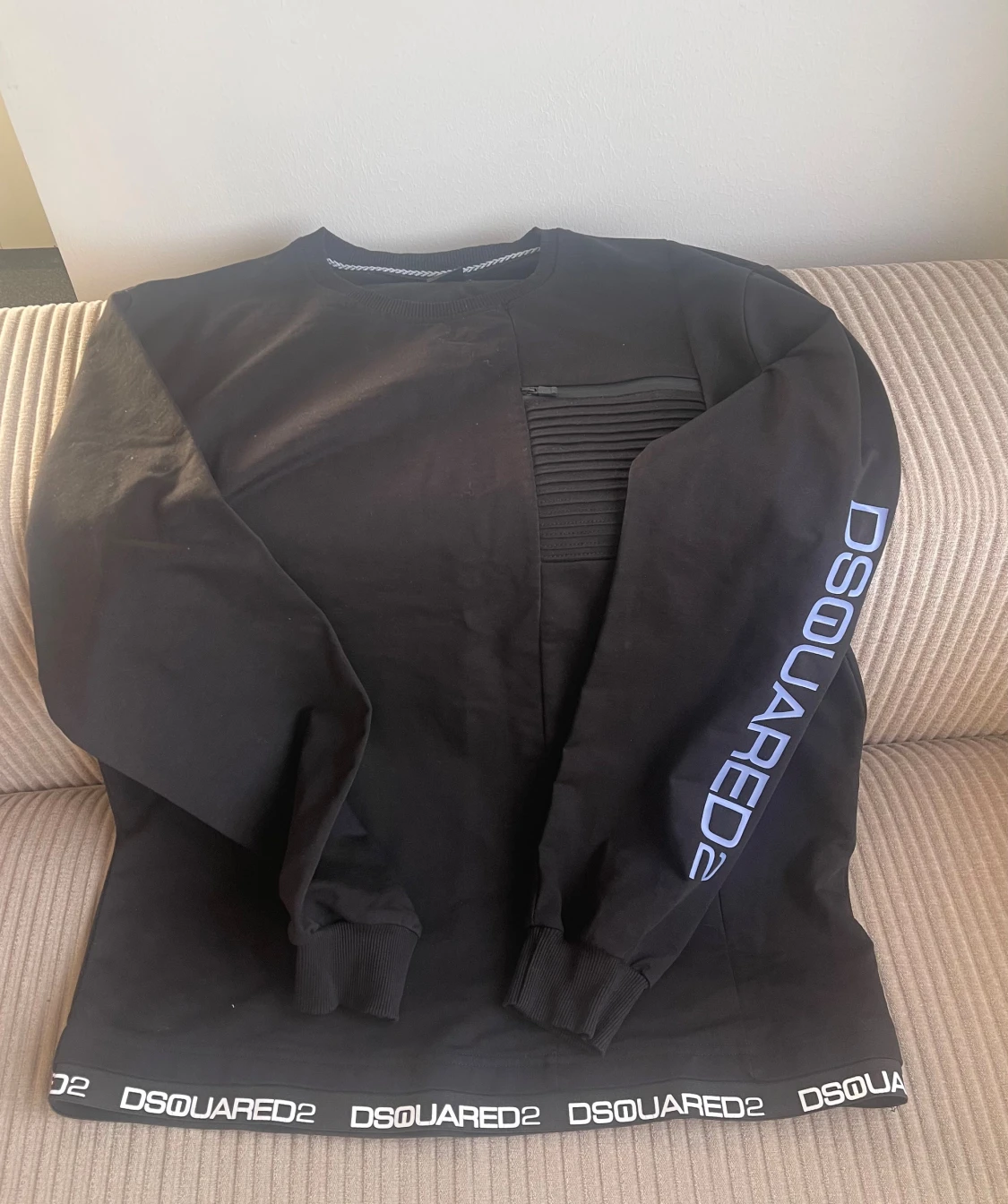 Svart sweatshirt från dsquard2 - 4