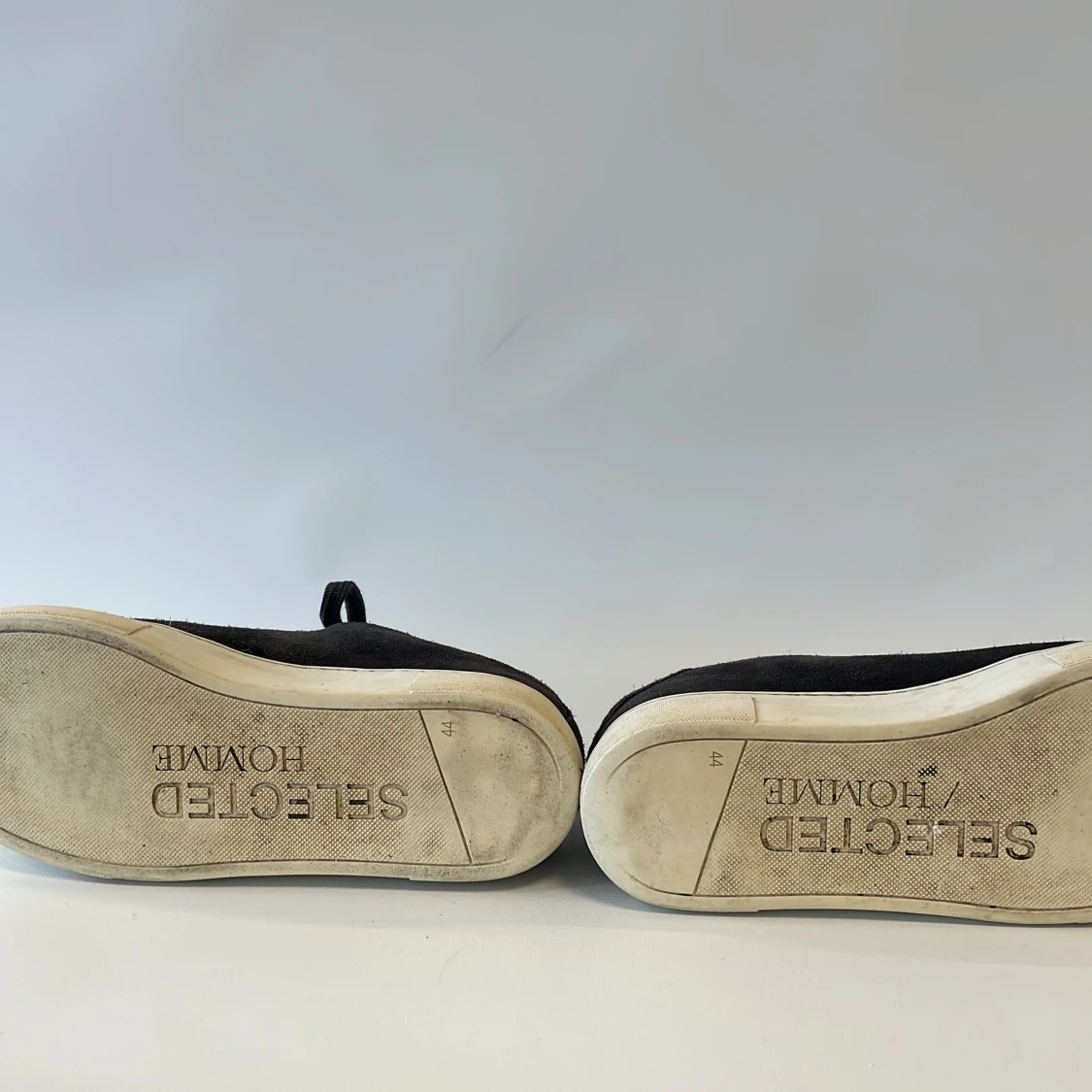 Mörkgrå mocka sneakers Selected Homme - 2