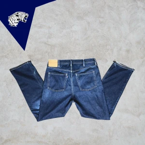 ACNE STUDIOS JEANS - Acne Studios Blå Konst Jeans i riktigt fet färg | Skick: 8.5/10 | Strl: 31/32 | Modellen är 182 cm | Hör av dig vid intresse eller om du undrar någonting! 